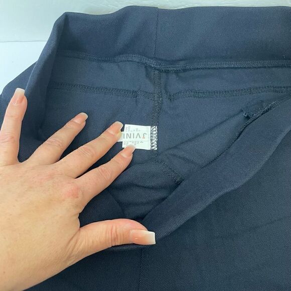 NEW!JVINI | Distressed| 2XLarge| Jegging| Cotton| Lots of stretch| Skinny leg - Picture 6 of 15